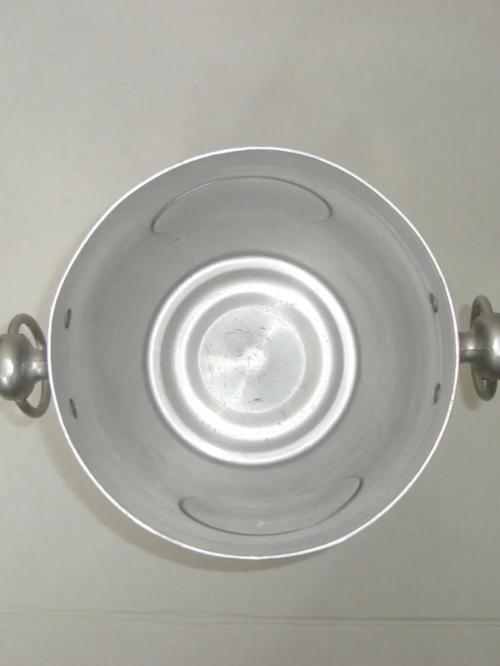 Vintage Chandon White Star Champagne Bucket